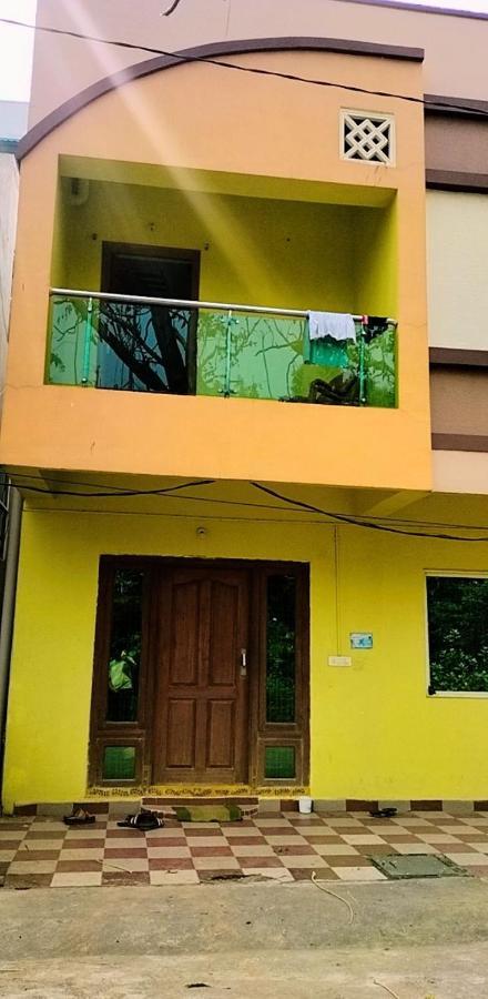 Gratifiedhomestay Вишакхапатнам Экстерьер фото